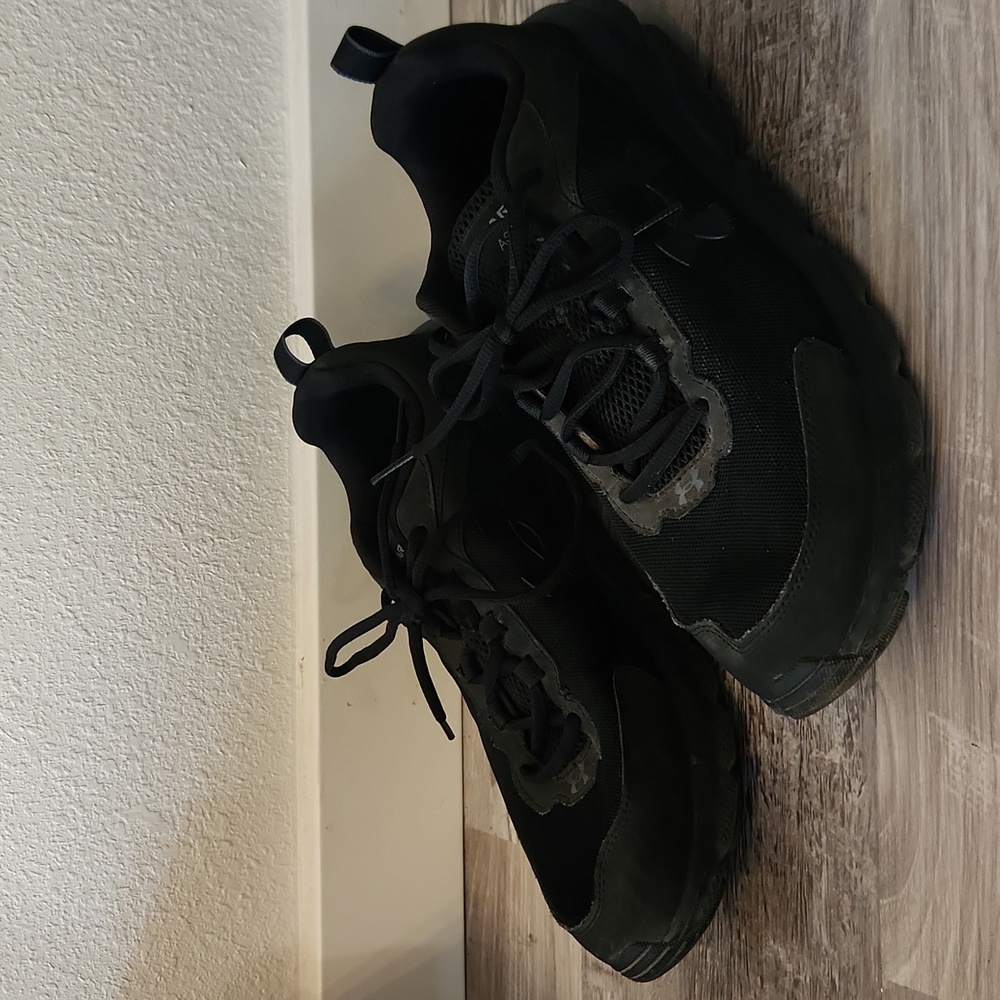 Uner Armour Charged Assert Shoes Workout 11.5 Mens